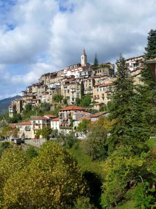 Le village d'Apricale, Italie